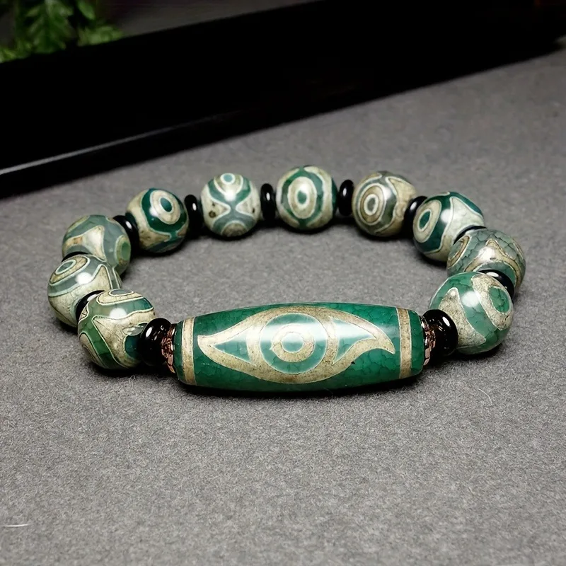 

Vintage Agate Bracelet, Unisex Jewelry Bracelet.