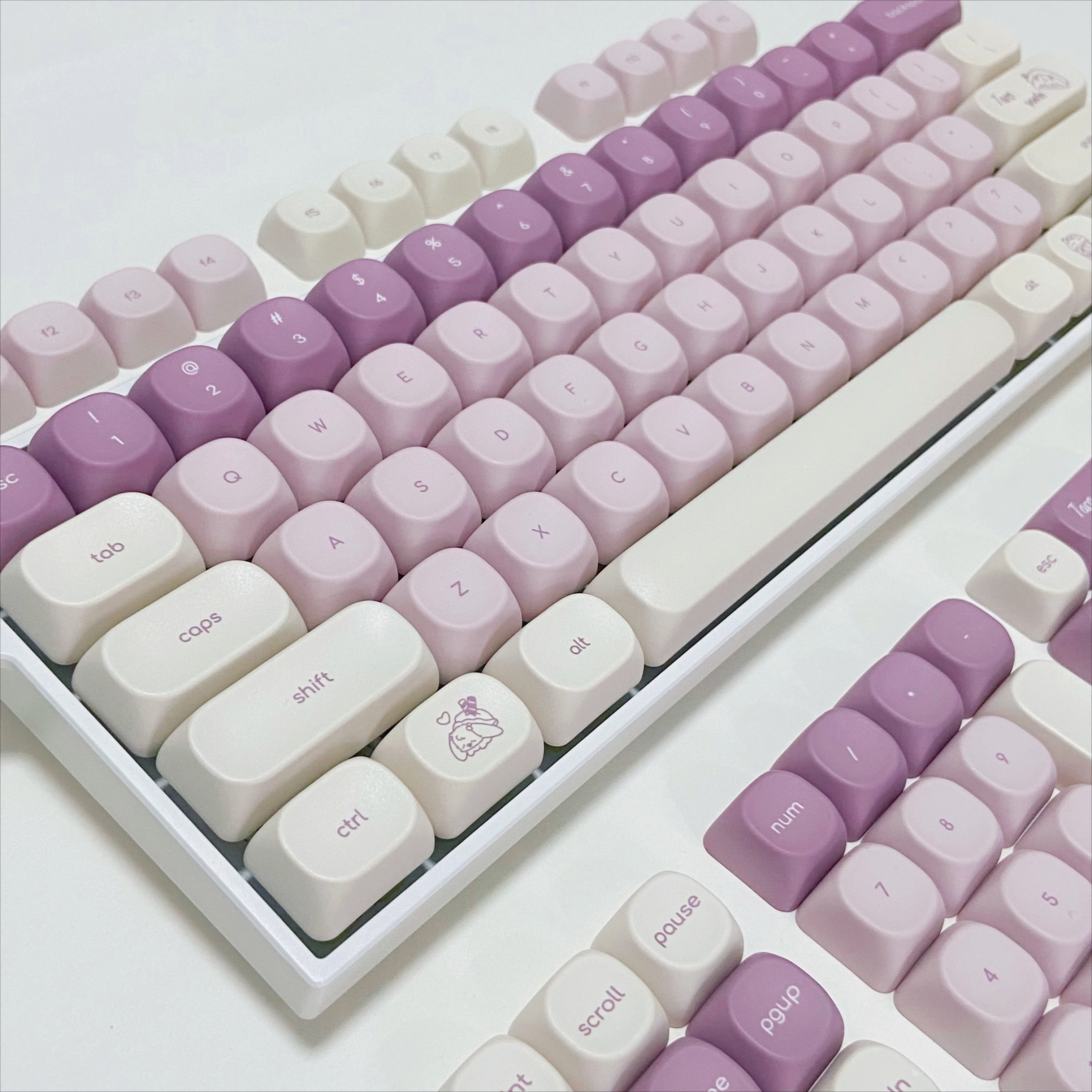 Purple Gradient Bunny Keycaps Small Font MOA Cherry Profile Mechanical Keyboard Gaming Keyboard Key Cap Multiple Patterns Keycap
