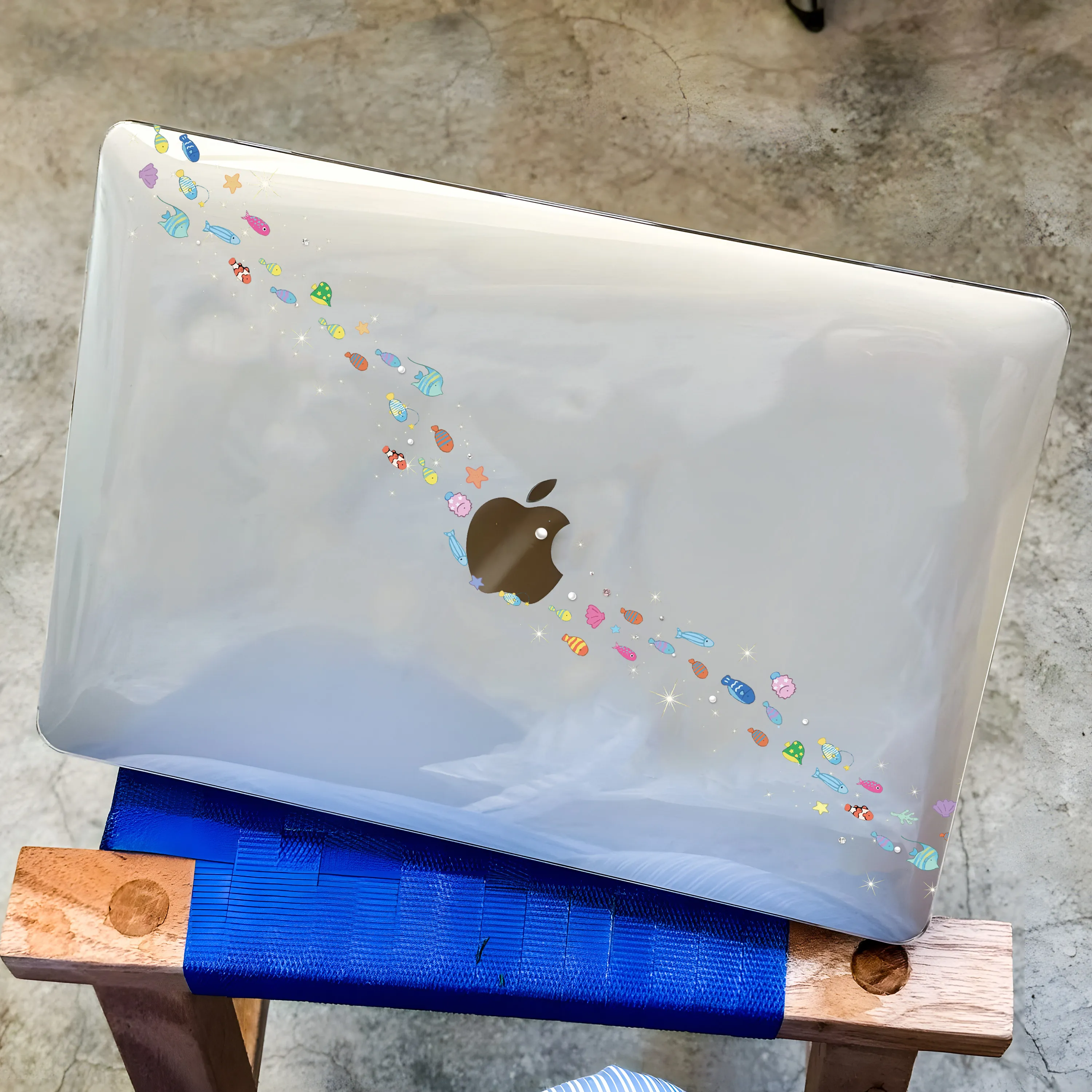 Cute Colorful Fish Crystal Laptop Case For Macbook Air 13.6 M4 NEO 15 M3 Hard Cover For Mac Book Pro 13 M1 M2 14 M4 M5 16 Cover