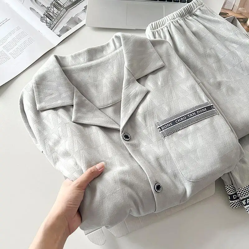 

Мужская одежда Домашняя одежда 2 шт. Пижамы Мужские комплекты Споряджение для душа для отдыха Зимнее пальто Комплект спортивной одежды Y2K Брюки Плюс Размер Оптовая Новинка