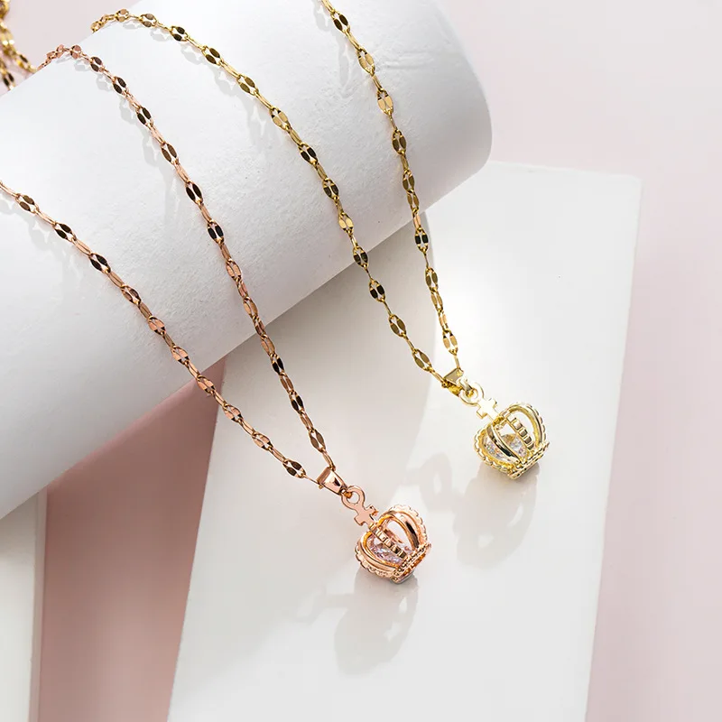 Luxury Gold Color Stainless Steel Hollow Out 3D Crown Inlay Crystal Pendant Necklace for Women Temperament Wedding Bride Jewelry