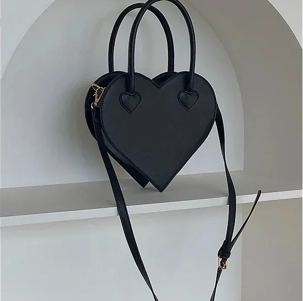 2024 Fashion Design Girl Shoulder Bag Retro Female Black Small Tote Purse Messenger Bags Vintage Cool Women Love Heart Handbags