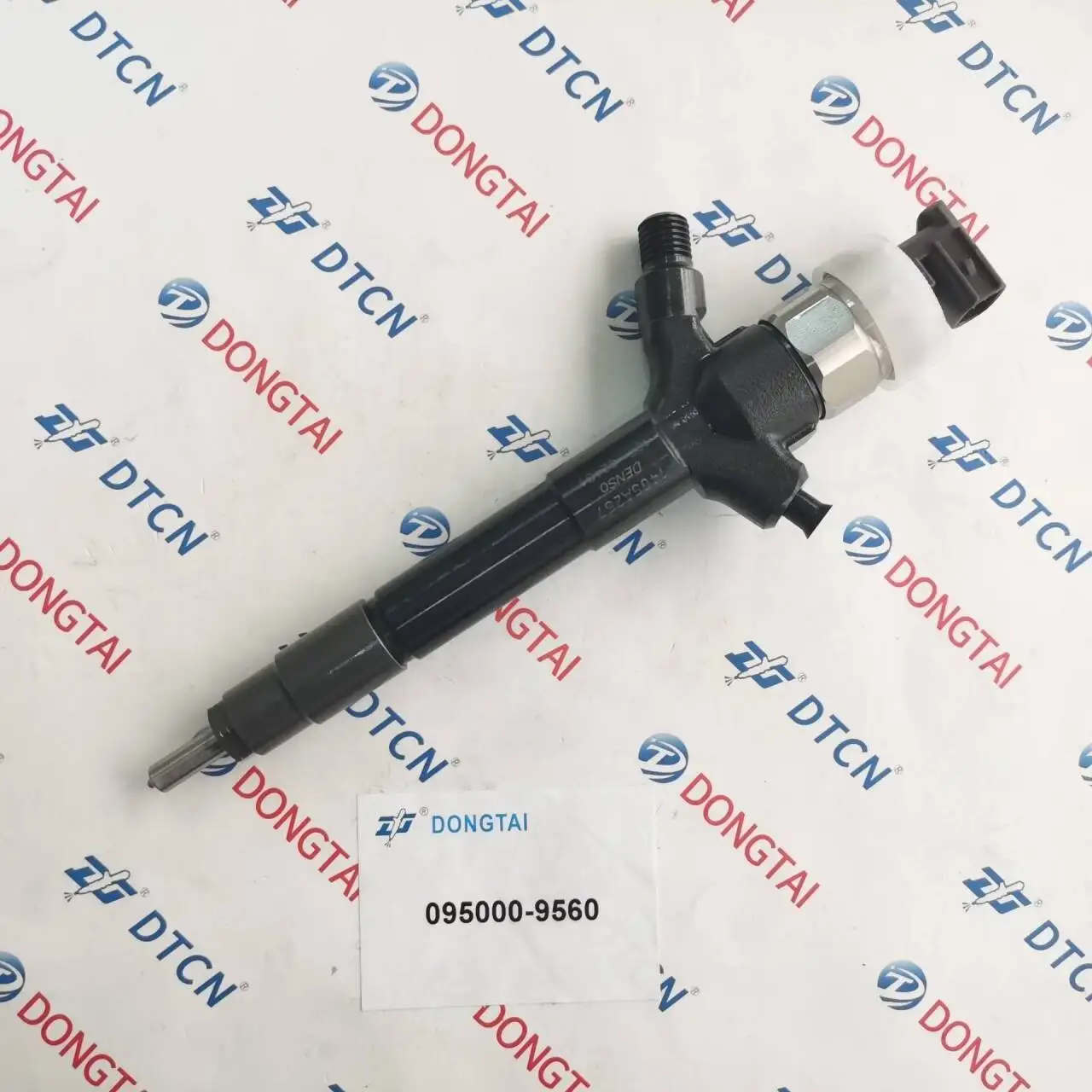 Common Rail Injector 095000-9560 1465A257 For MITSUBISHI TRITON 2.5L 4D56