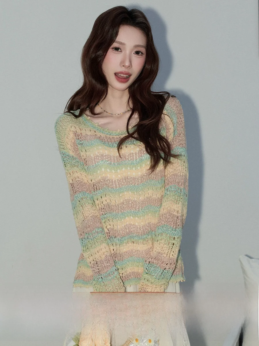 

Женский свободный вязаный свитер Meng Xiaoqi с длинными рукавами, радужными полосками и ажурным дизайном, новинка весеннего сезона, нежный стиль, топ