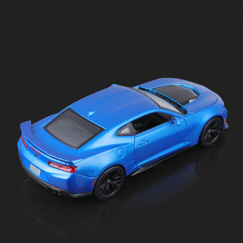 Maisto 1:24 2017 Chevrolet Camaro ZL1 lega modello di auto sportiva diecast metallo auto da corsa veicoli modello simulazione giocattoli per bambini regali