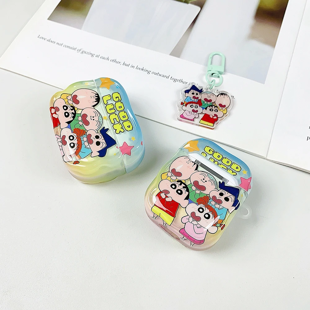 漫画クレヨンしんちゃん IMD ペンダント型イヤホンカバー、Airpods 4 3 2 1、Airpods Pro 2 4イヤホンに適しています、チャーム付きで可愛い