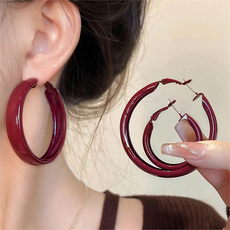 

Vintage Red Large Small Circle Hoop Earrings for Women Simple Geometric Round Glossy Huggie Earrings Girls Party Jewelry Gift