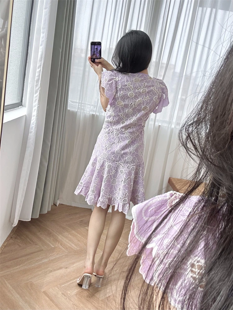 

Hot women Women's Short Dress Two tone French Elegant Small Flying Sleeves Hollow Lace Daisy Drawstring Autumn Daisy