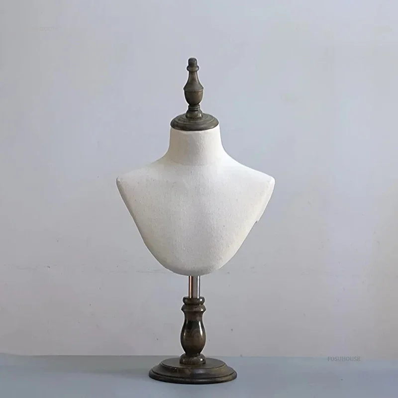 Head Mannequins With Solid Wood Base Can Insert Pins Sewing Mannequin For Women's Clothing Store Necklace Scarf Display Stand