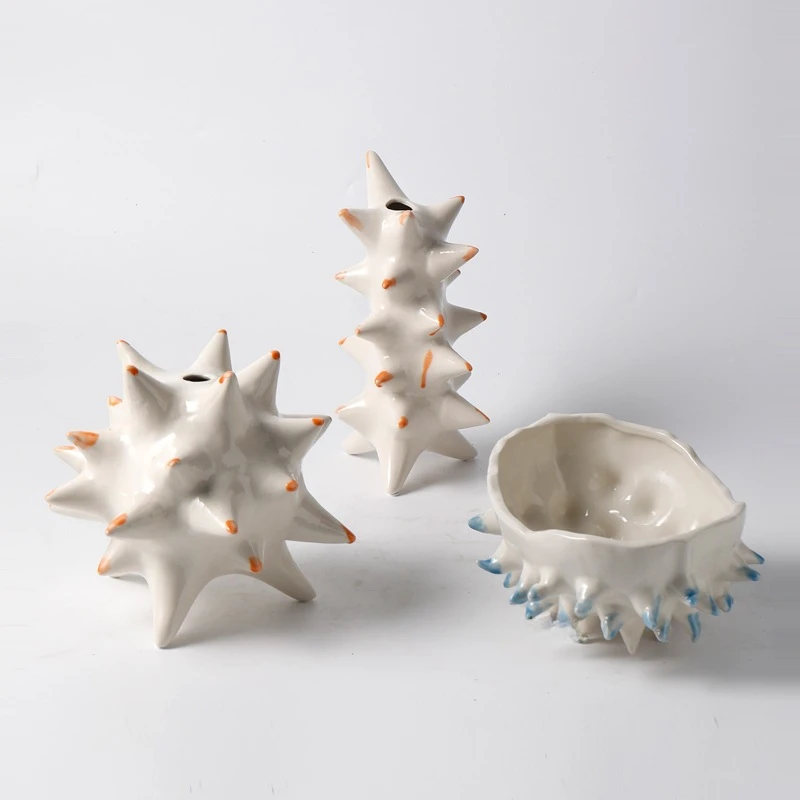 

Ceramic Vase Abstract Irregular Sculpture Spikes Flower Handicraft Ornaments Fruit Tray Desktop Storage