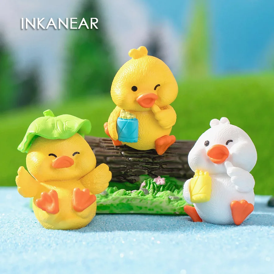 New Design Cartoon Funny Duck Car Decoration Popular Toys Souvenir Fairy Garden Miniatures Figurines Figures Desktop Party Decor