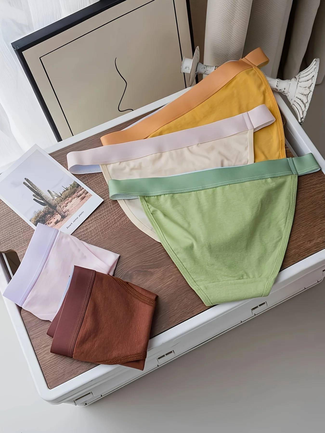 5-piece candy-colored single-strap, slightly sexy cotton high-slit women's briefs, simple women's underwear