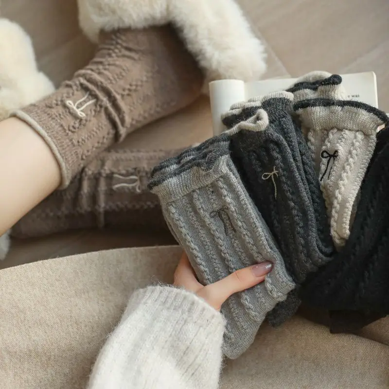 

Autumn Winter New Style Women Wool Socks Fashion Lace Bow Embroidery Female Plush Warm Fried Dough Twists Socks 6pcs Set