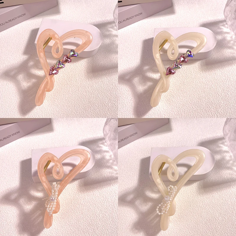 

1PC Trendy Heart Bow Hairclip For Women Korean Love Shark Clip Hair Claw Pearl Hair Clips Temperament Hair Accessories Headwear