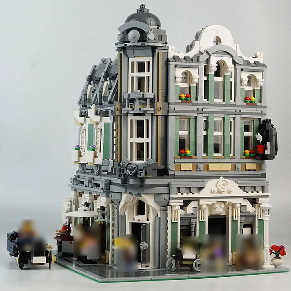 Modular Building Coffee Shop with Highly Detailed Interior 3261 Pieces MOC Build