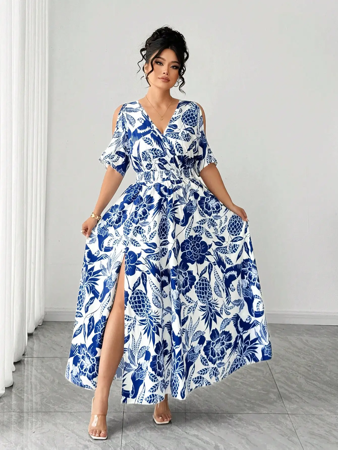 

Blue Floral Print V-Neck Off Shoulder Maxi Dress With Side Slit And Waist Gathering