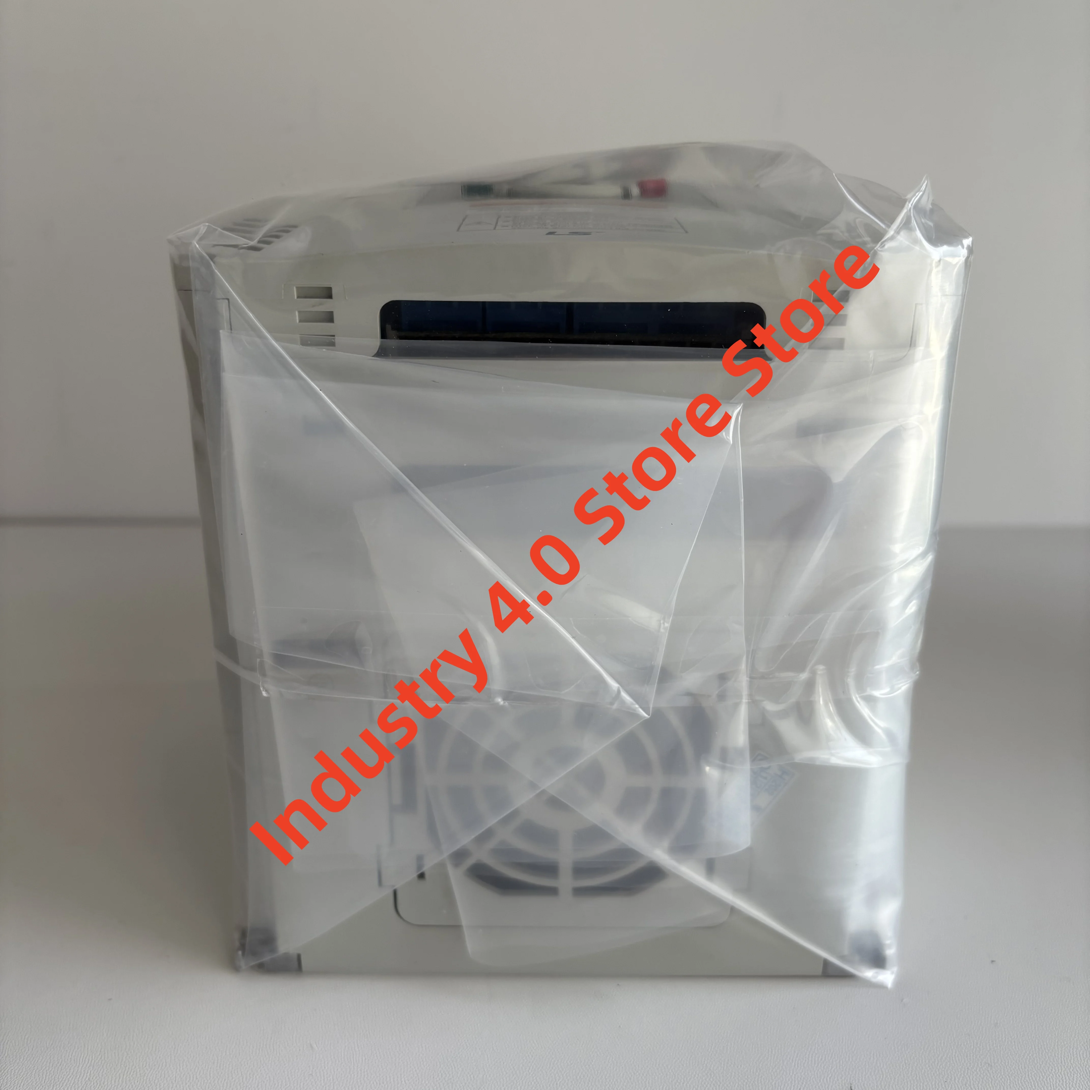 주파수 변환기 SV040iG5A-4 새로운 원본