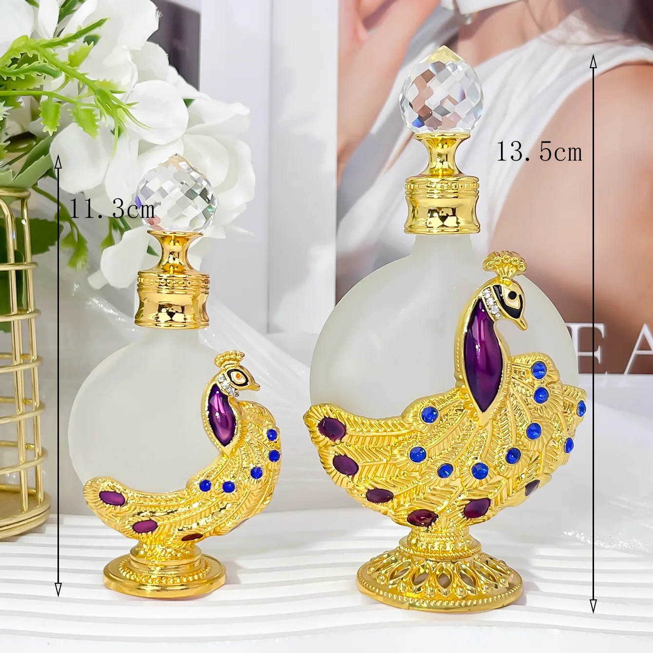 1PC golden retro peacock statue dropper 10ml/30ml empty glass perfume bottle essential oil separate bottle storage bottle