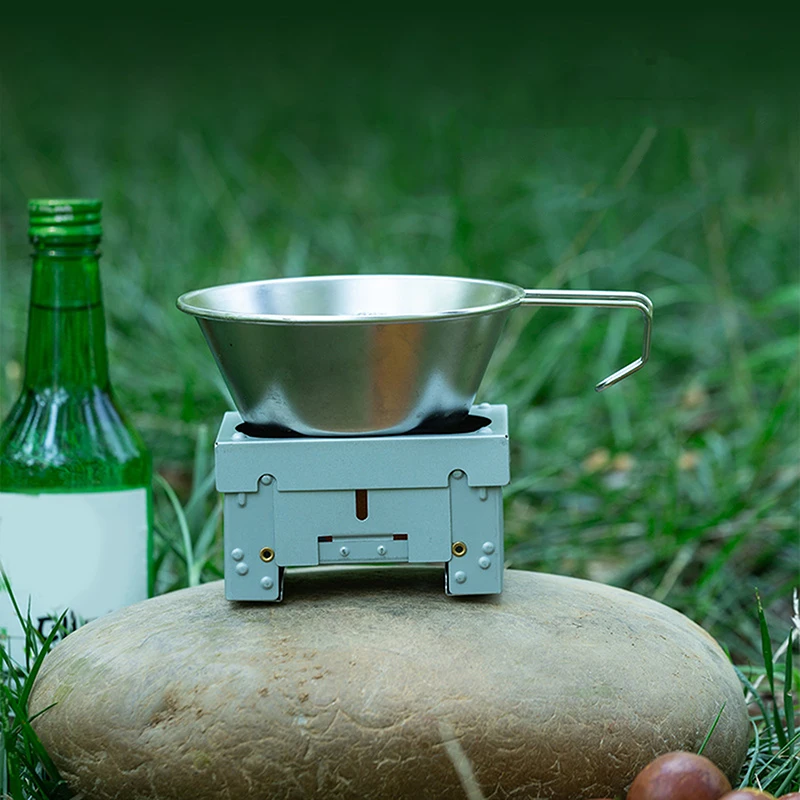 Tragbarer deutscher klappbarer Kassettenofen, fester Kraftstoffkocher, Picknickkocher und Heizung für Outdoor-Camping