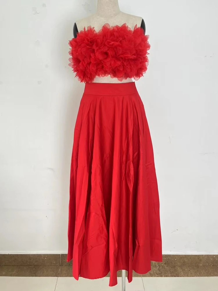 In de zomer van 2025, het nieuwe damespak met driedimensionale bloem elastische sexy tube top en hoge taille A-vormige rok se