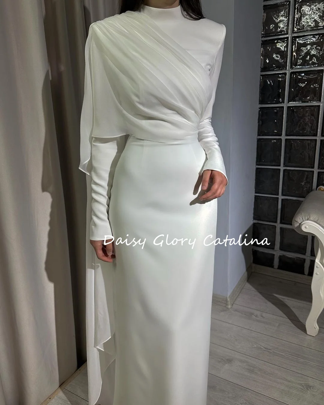 

Elegant White Evening Dresses For Women Party New Satin Prom Dresses Watteau Train Mermaid Saudi Arabia Formal Occasion Wedding