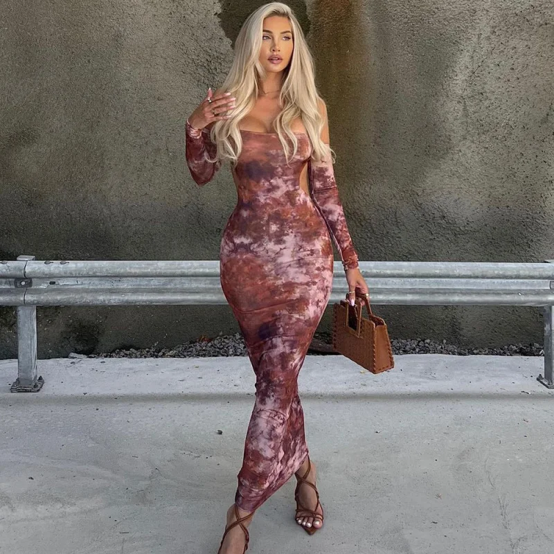 เดรสทรงเข้ารูปพิมพ์ลายสไตล์ยุโรปและอเมริกา แขนกุด เปิดไหล่ โชว์หลัง ขายดีช่วงฤดูใบไม้ร่วง