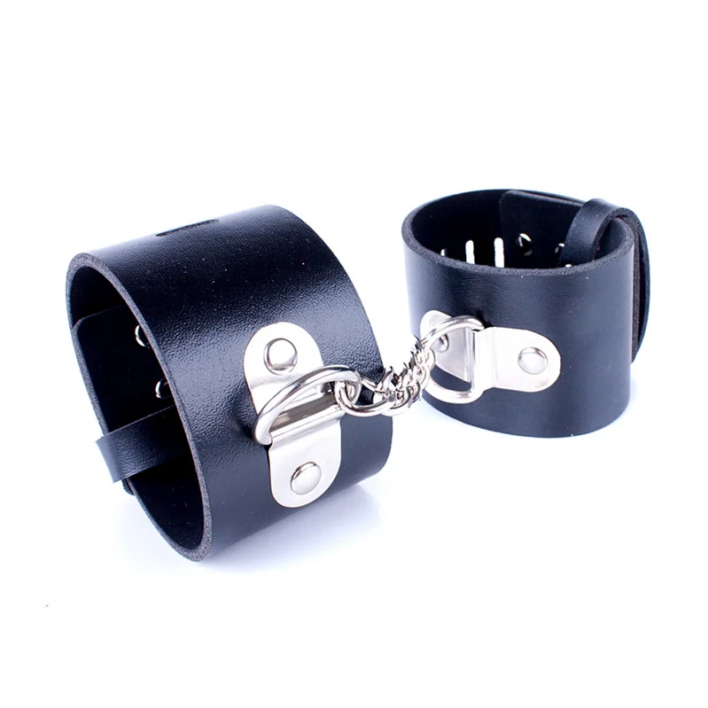 Toy hand buckle black fun leather handcuffs for various role-playing stage performance props scene performance dress up