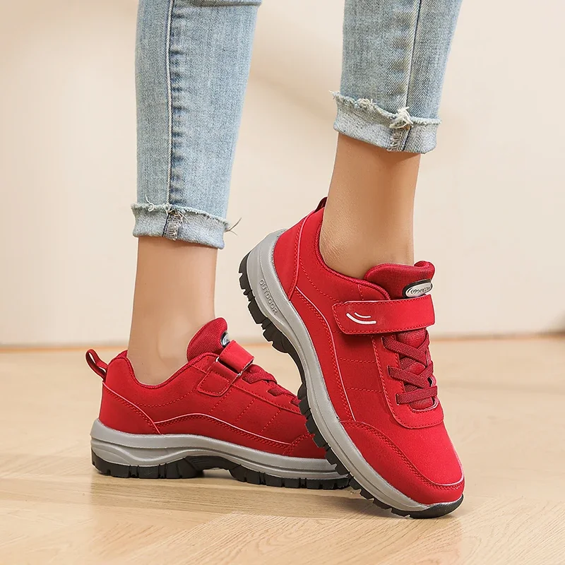 Women's Lace Up Free Shoes with Trendy and Fashionable Design Comfortable and Breathable Luxury Brand Outdoor Walking Shoes