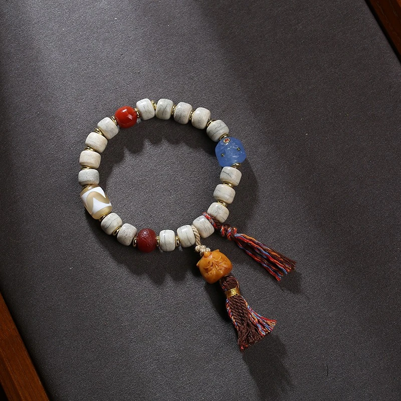 Tibetan camel bone bracelet, old agate, tiger teeth, heavenly beads handmade cultural toys, Buddhist beads, bracelet accessories