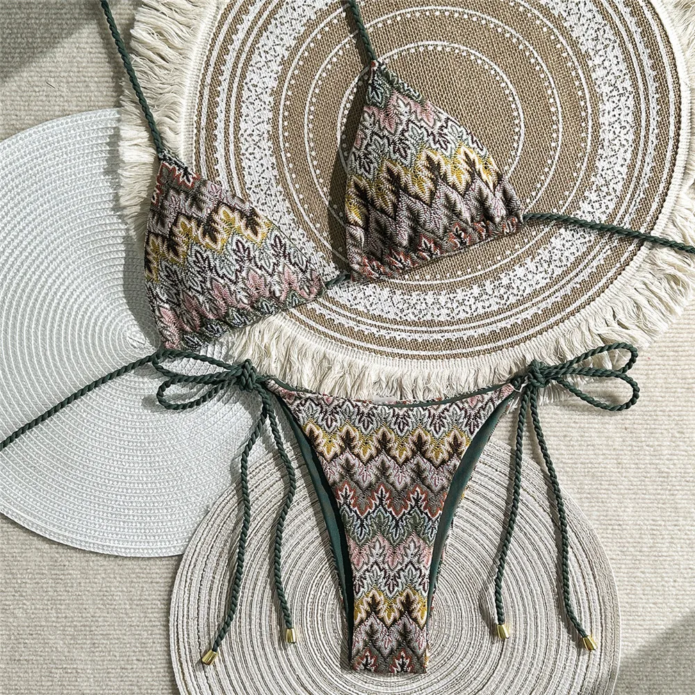 

Сексуальные комплекты бикини с треугольными чашечками и завязками на шее, микро-стринги, женский купальник 2026, винтажный геометрический купальный костюм, бикини Mujer