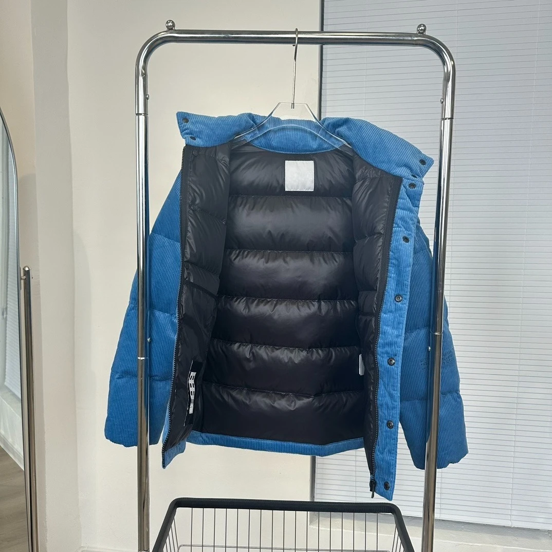 الشتاء النساء الملابس الفاخرة الوقوف طوق الدافئة أسفل سترة مصمم الأبيض أوزة أسفل سترة عادية قصيرة العلامة التجارية النساء أبلى