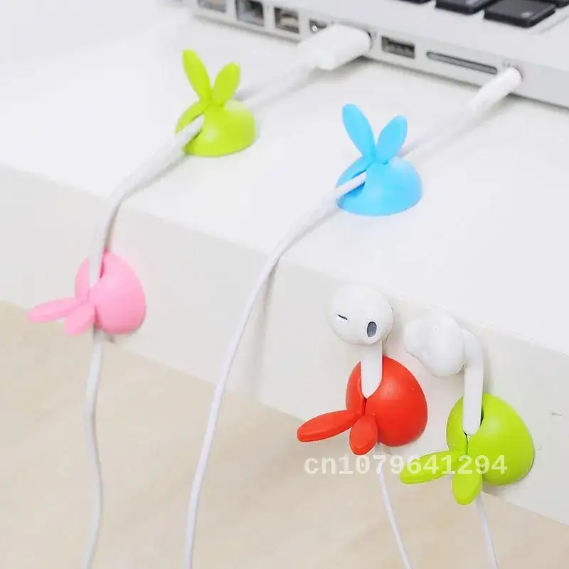 

Cable Winder Silicone Cable Organizer Self Adhesive Small Household Finishing Clip Desktop Hub Line Holder Line Finishing Clip