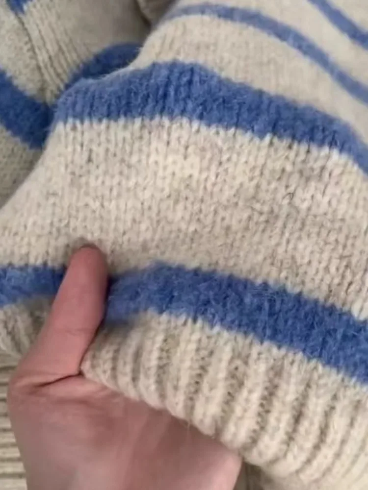 ソフトロングスベニットセーター女性の秋冬怠惰なオーバーヘッドブルーストライプ襟セーター快適なポリエステル繊維