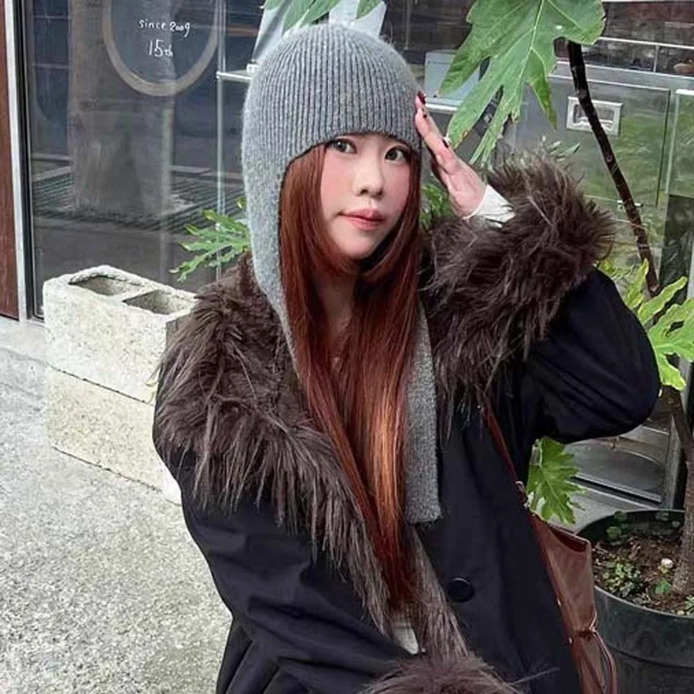 Minimalistische Strickmütze mit Ohrenklappen, winddicht, einfarbig, mit Bindeband, verdicktes Band, koreanischer Stil, trendige Damenmütze. – Detail 12