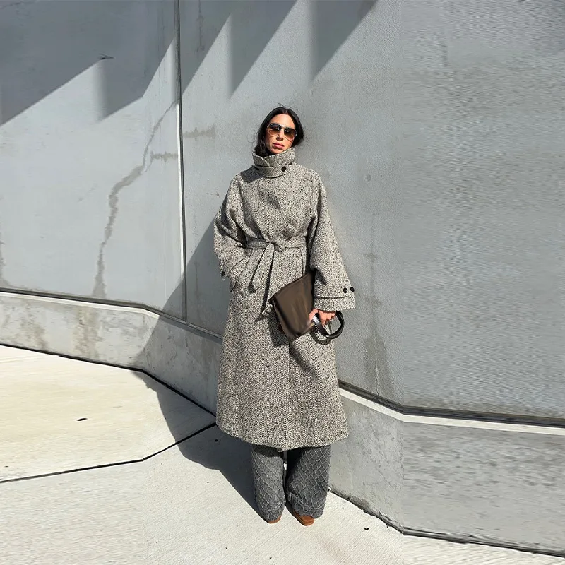 

Шикарное винтажное серое шерстяное пальто с высоким воротом для женщин, однобортная длинная куртка с длинными рукавами, новинка 2025 года, женские осенне-зимние пальто