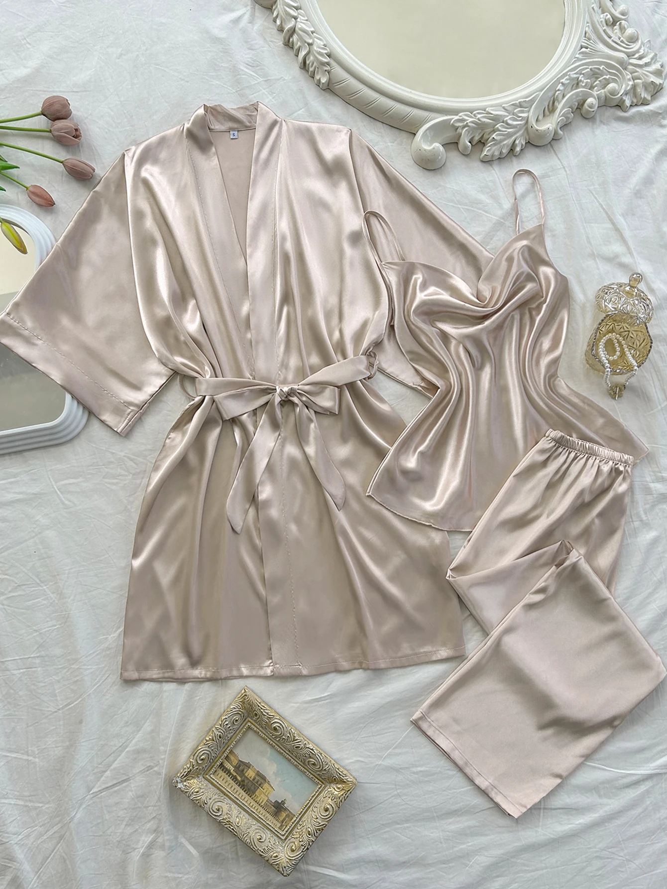 Pijamas de mujer con cuello en V de 3 piezas, bata Dexy de color sólido y pijama halter, conjunto de pijamas de poliéster para mujer