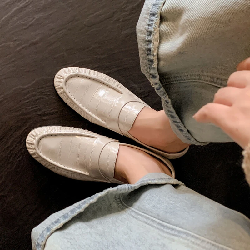 Women's Leather Slip-On Loafers - Round Toe Office Flats