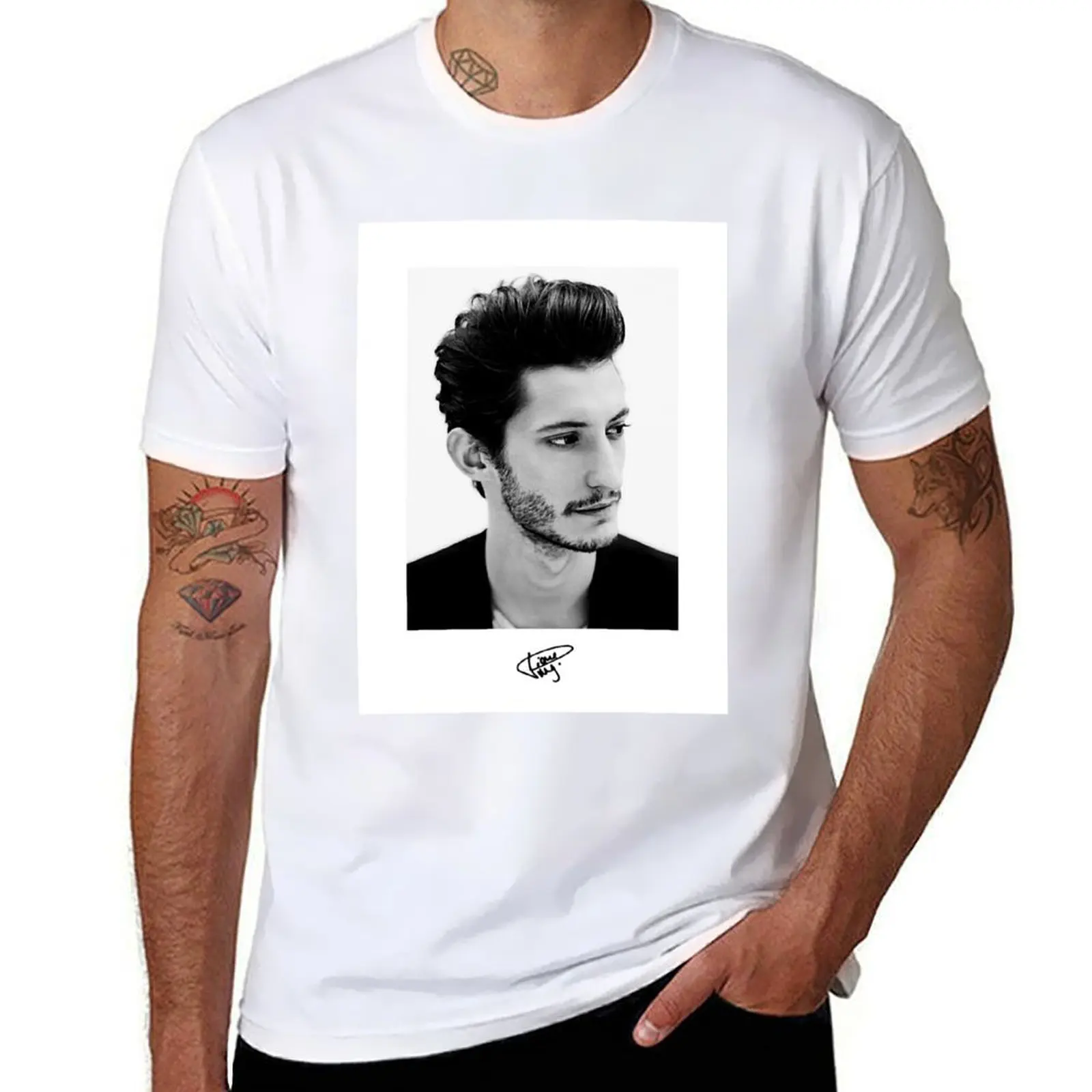 

Pierre Niney French Actor Portraits T-Shirt Long Lasting Casual T-Shirt
