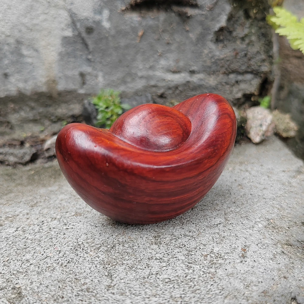 Hand-Carved Wooden Ingot Figurine Ornament, Eastern Aesthetics, Minimalist Style, Suitable for Desktop Decorations, Christmas Gifts, Bedroom, Party Decorations, Interior Decorations, Centerpiece Decorations, Holiday Decorations