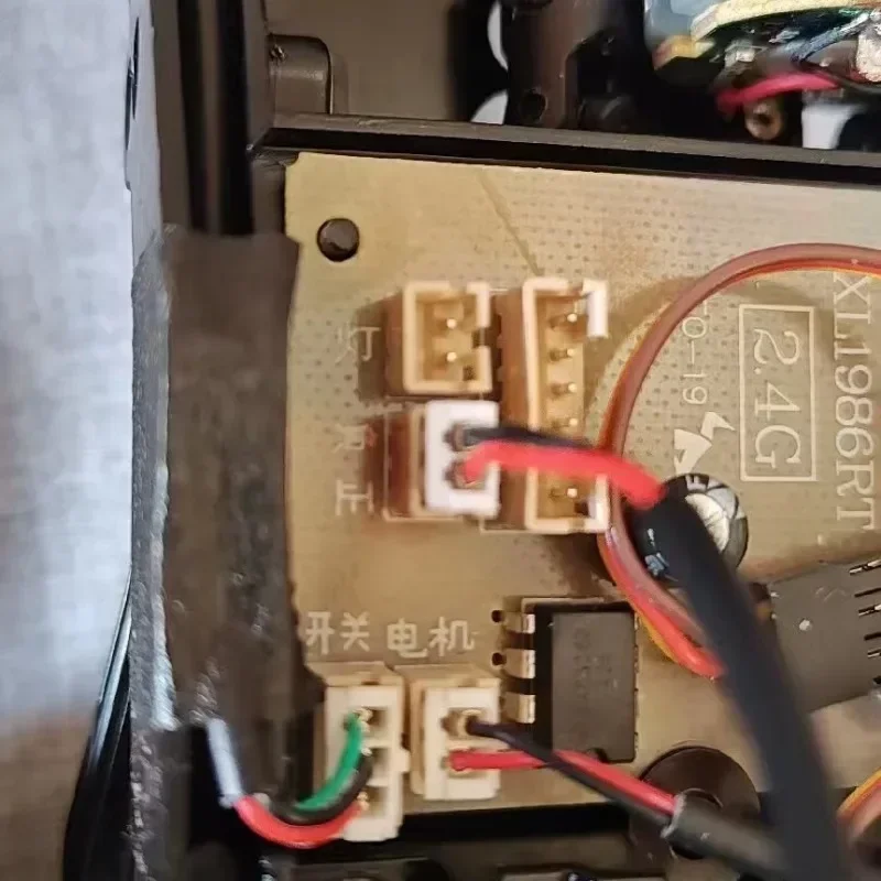 Mn82S 1/16 جهاز التحكم عن بعد على الطرق الوعرة RC نموذج سيارة التسلق غير المدمرة تعديل المصد الأمامي مع التحكم عن بعد ضوء الضباب #5