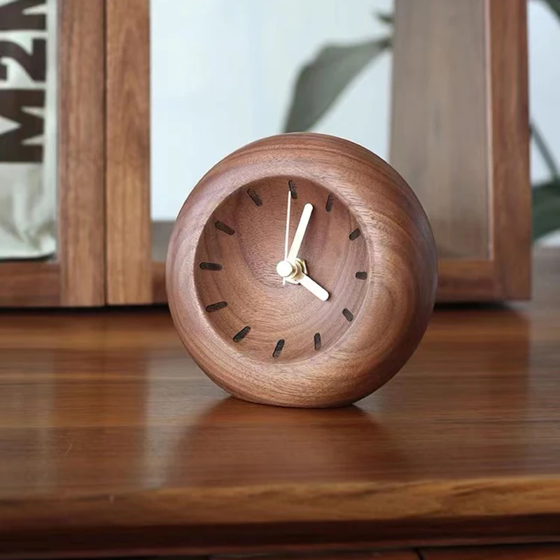 

North American Black Walnut Solid Wood Creative Small Table Clock Japanese Simple Mute Desktop Clock Wooden Home Decoration