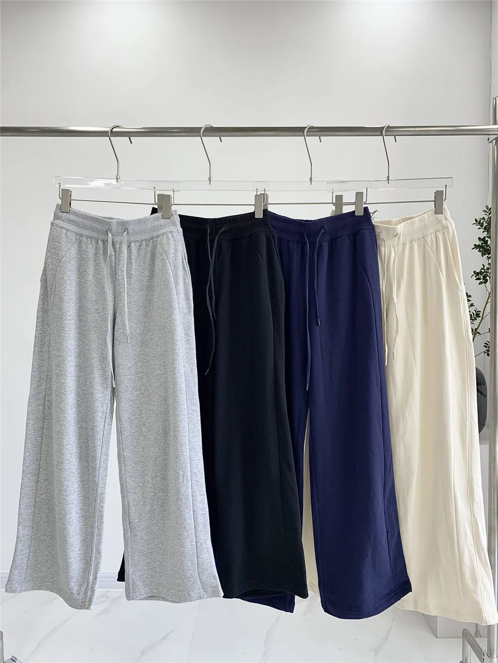 

Women's 25 New High-quality Loose fit Slimming High Waist Wide Leg Straight Leg Casual Pants