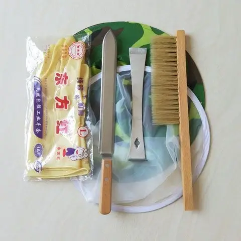 

Professional Beekeeping Tools Kit Sharp Honey Knife Full Set Beekeeper Supplies Complete Bee Equipment for Honey Extraction