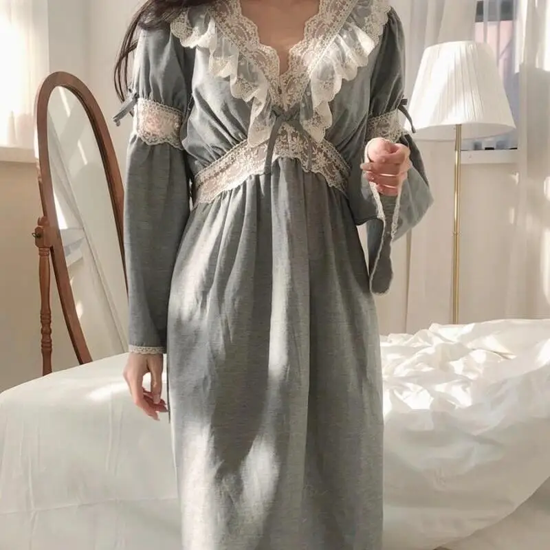 

Пижамное платье принцессы с v-образным вырезом и кружевной каймой, кавайная одежда для сна для девочек, халат, свободная сексуальная одежда для отдыха, четыре сезона, домашняя одежда, новинка