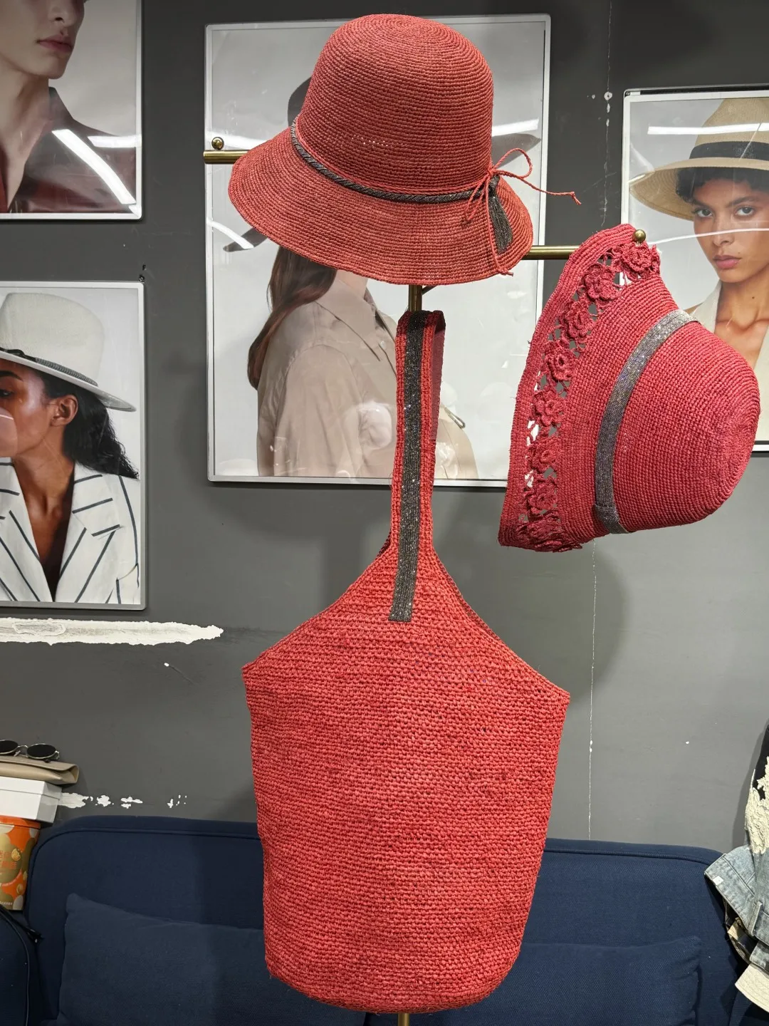 Heavy-Duty Beaded Bucket Bag, Vacation Beach Bag, Woven Tassel Raffia Shoulder Bag For Women.