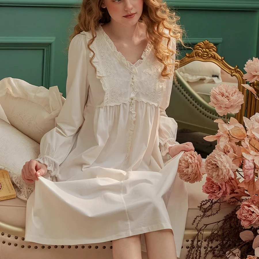 Nightgowns Women Lace Long Sleeve Princess Pleated Solid Ruffles Simple Sleepshirts Outwear Sleepwear Lady Stylish Vintage Cozy