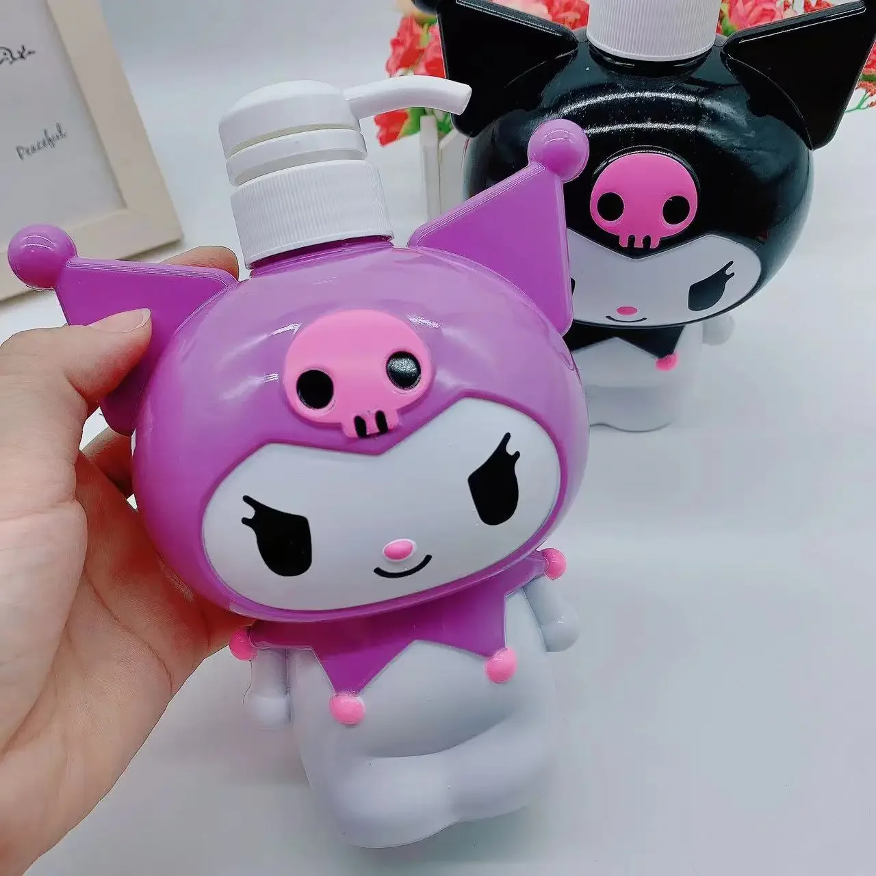 New 2Pcs/Set 700ml Sanrio Kuromi Storage Container Empty Press Bottle Hand Sanitizer Refillable Lotion Body Wash Hotel Bathroom