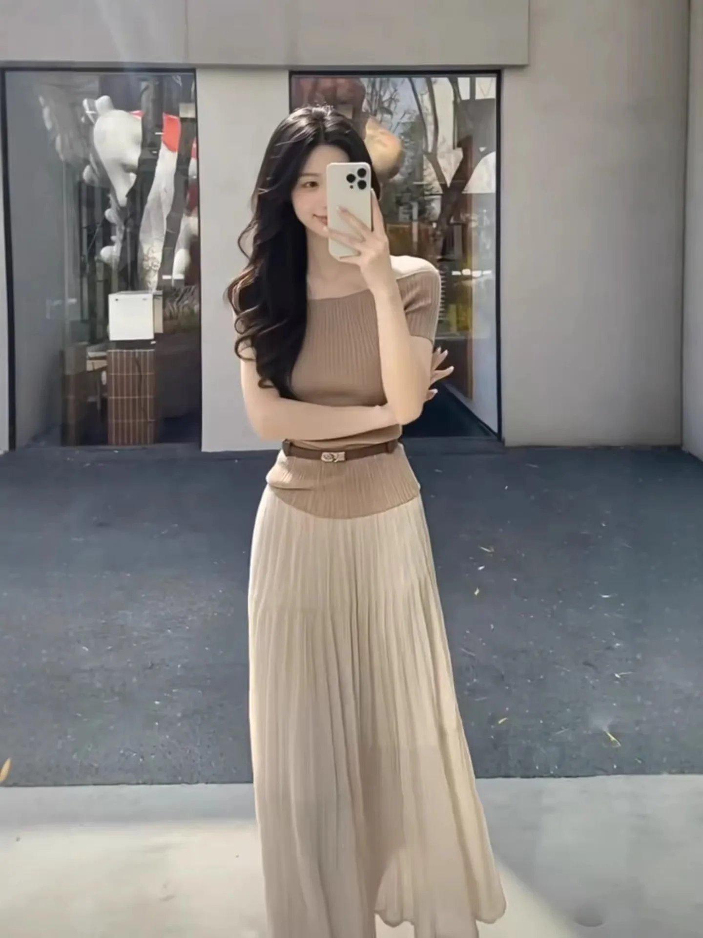 

Summer plus Size Knitted One Shoulder Top And Mesh Skirt Set Women's Fashion Casual Style High Waist Skirt Elastic Fabric