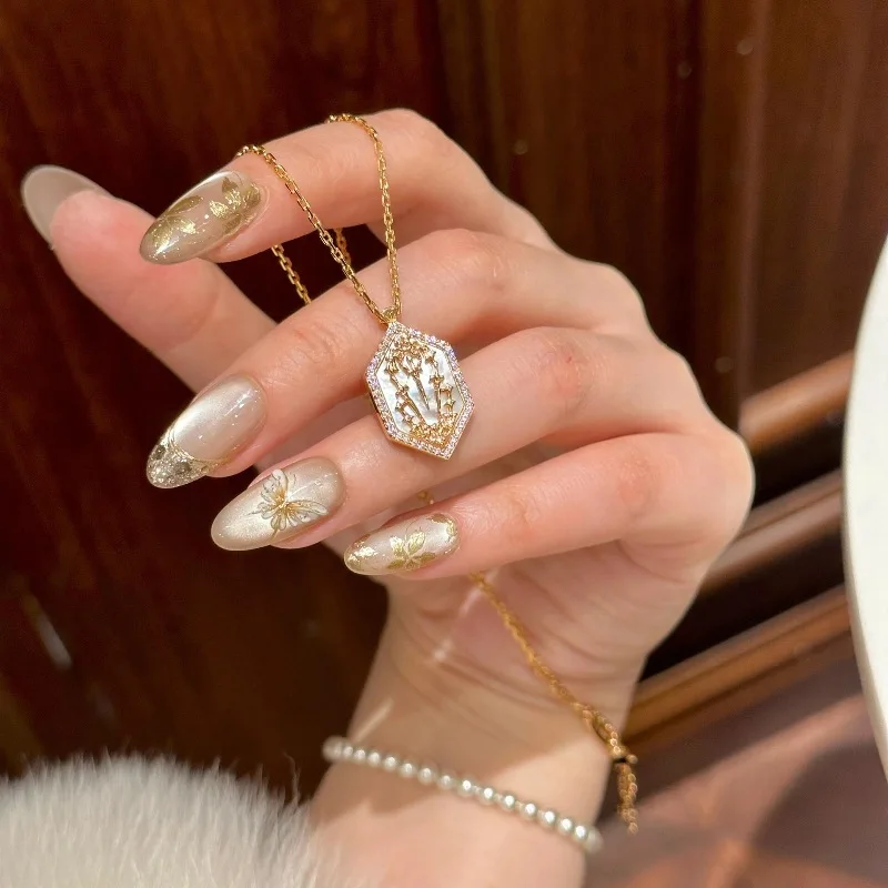 

Retro Natural Shell Stone Pearl Hexagonal Pendant Necklace for Women Luxurious Stainless Steel Jewelry Necklace Anniversary Gift