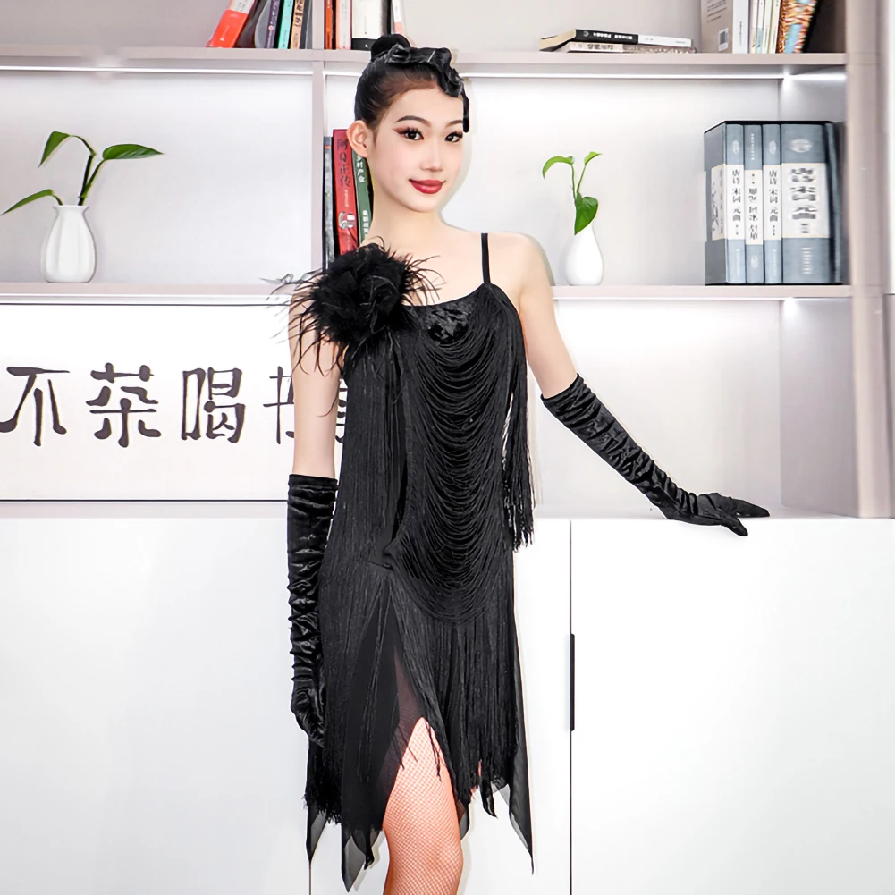 Новый костюм с открытой спиной для латинских танцев для девочек, сексуальное платье для самбы с кисточками, черные подтяжки, сценическая одежда, новинка, специальное использование